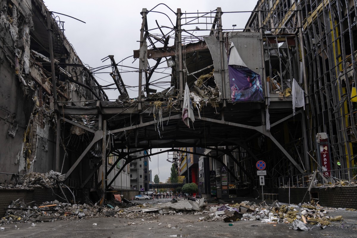 Russia Reports Ship Strikes as Ukraine Reports Three Dead